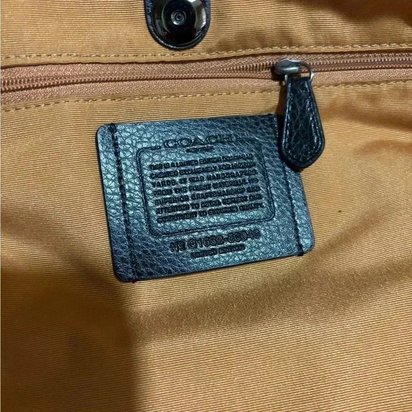 Coach Hudson yards New York limited edition double handle tote  handbag - Picture 8 of 9